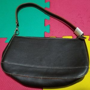 Brown leather shoulder bag